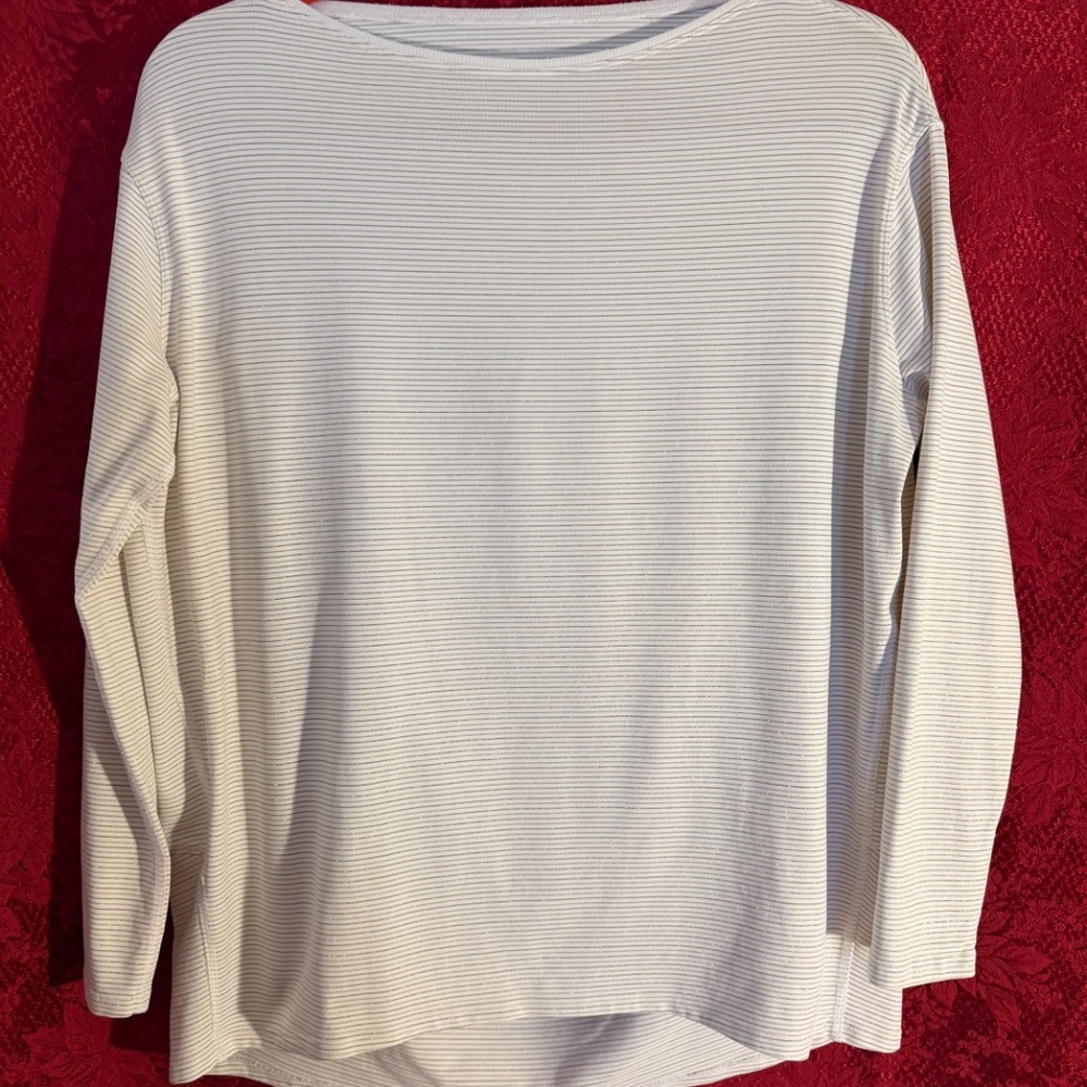 Lululemon Back in Action White with Gold Stripes Cotton Blend Top no size tag